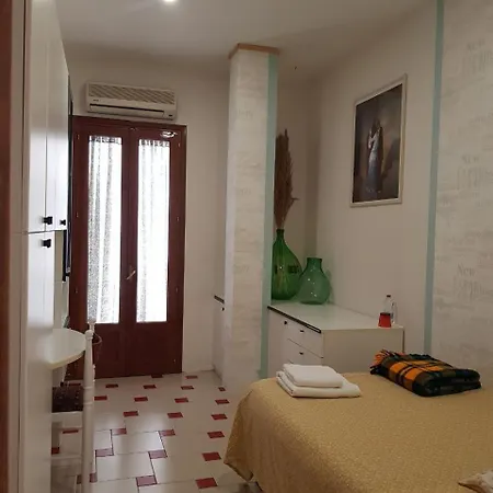 Oda ve Kahvaltı Cactus