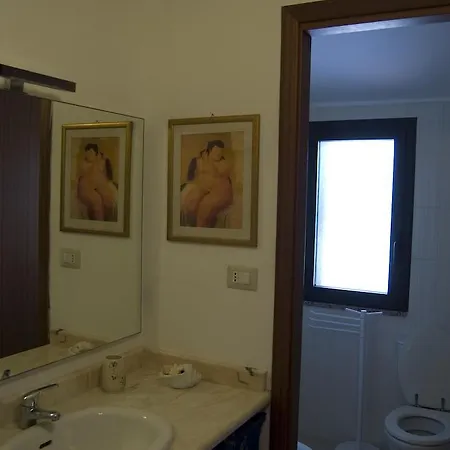 Oda ve Kahvaltı Cactus *