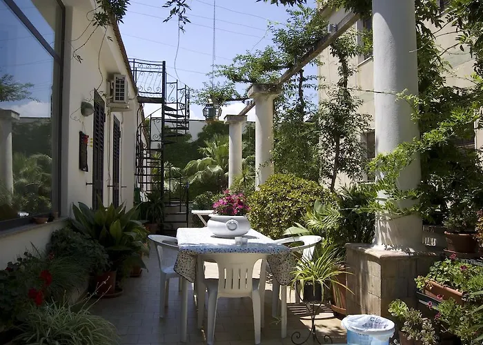 Bed & Breakfast Cactus